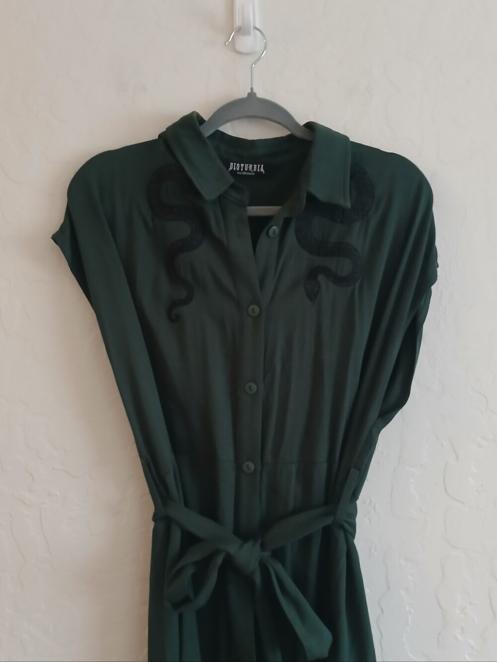 Disturbia Slither Relaxed Midi Shirt Dress 6 Forest Green Belted Button Down Alt